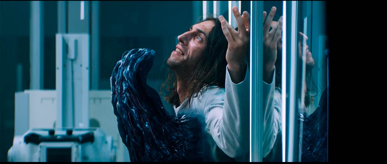 Веном: кадр 2